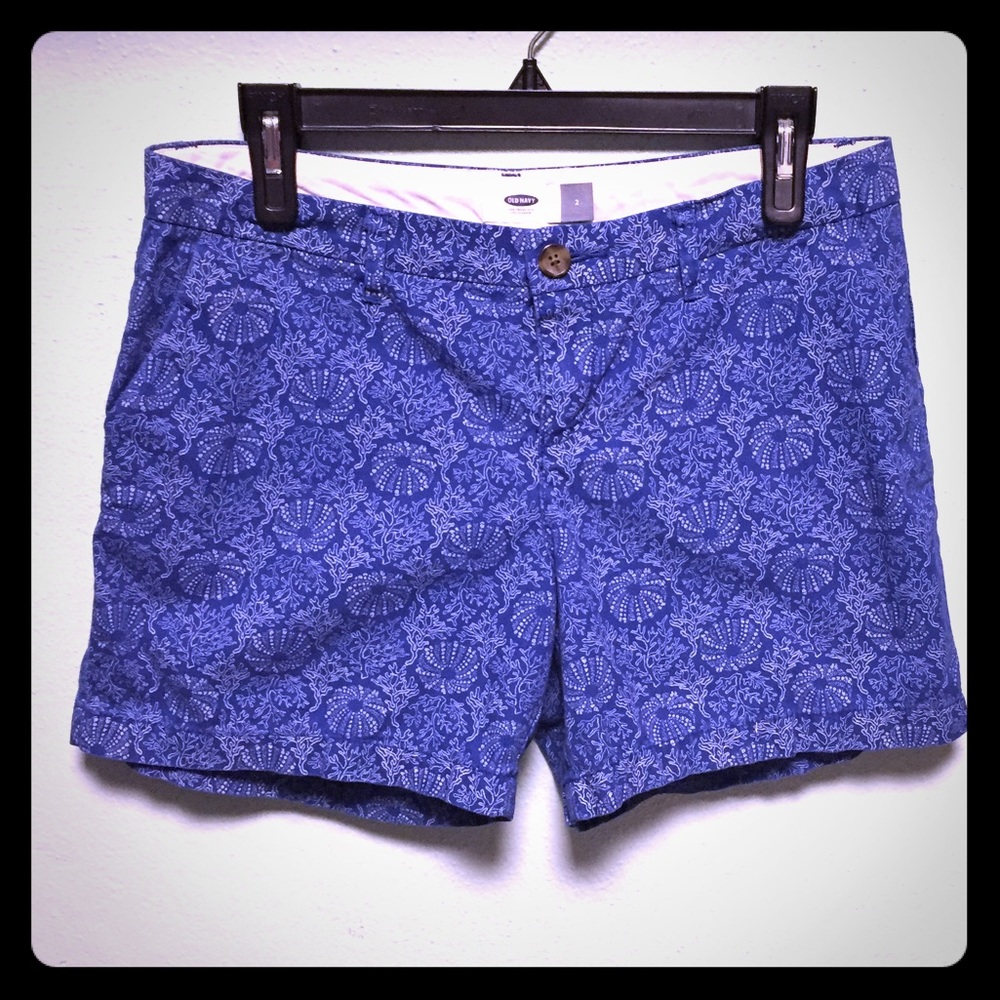 OLD NAVY BLUE CORAL PRINT SHORTS